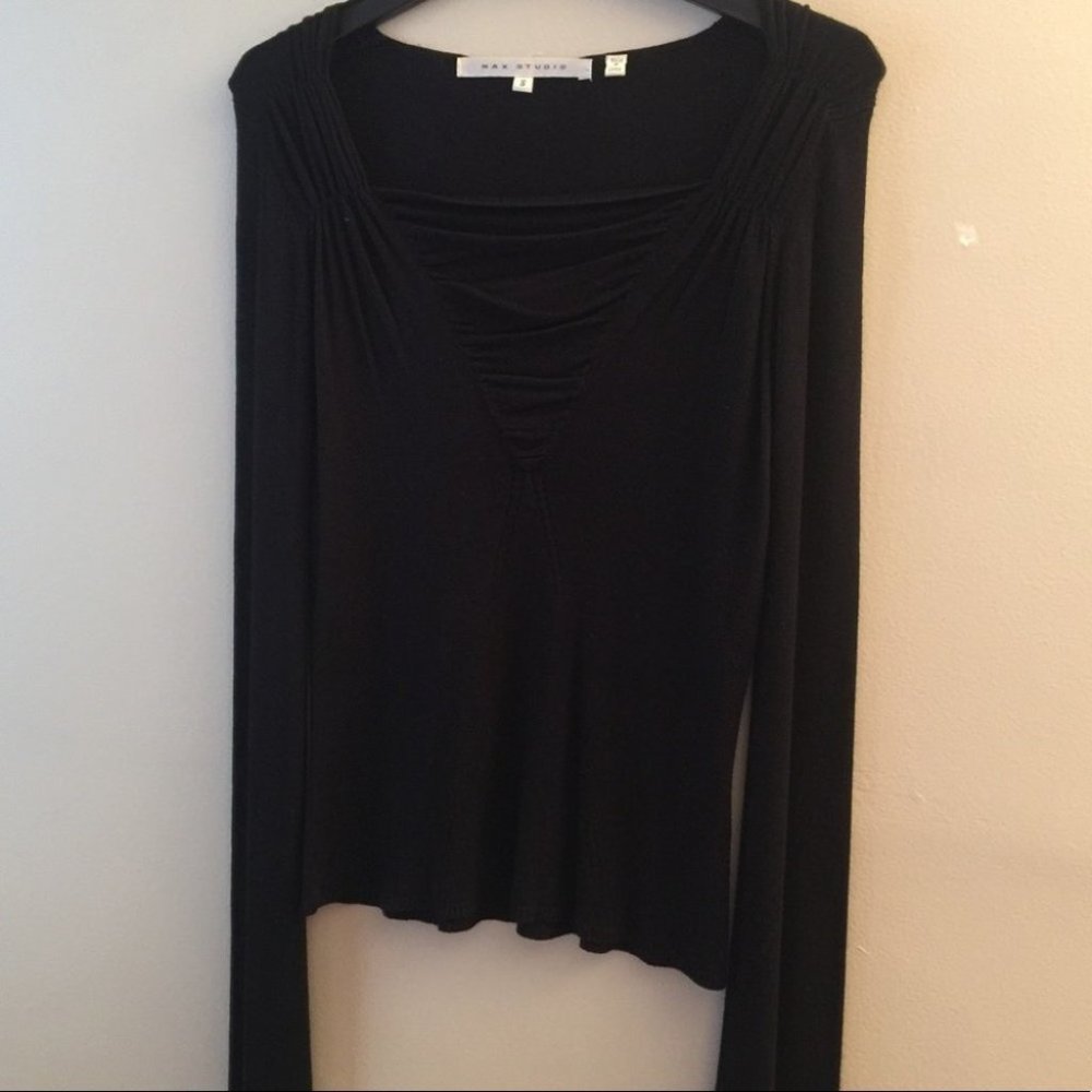 Max Studio Black Top Sz Small